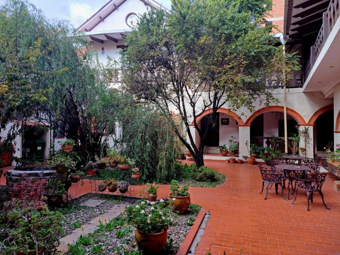 Hotel Santa Monica Potosí Exterior photo